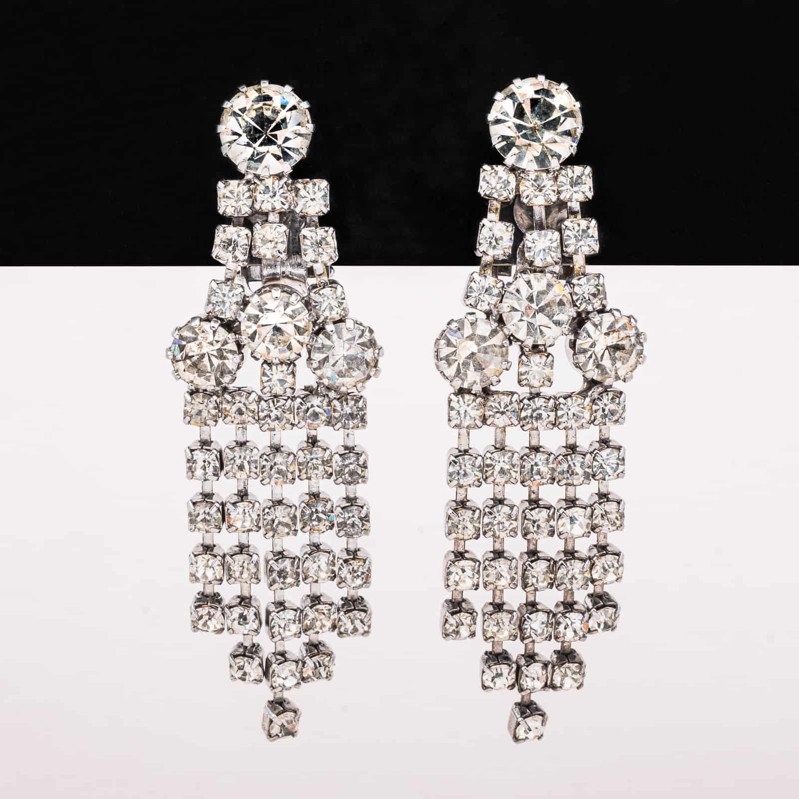 Weiss-Strass-Hänger-Ohrringe